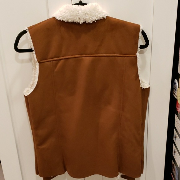 RD Style Kolding Faux Suede Vest, M - Picture 5 of 6